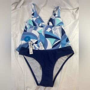 Cupshe Blue and White Two Piece Swimsuit Medium